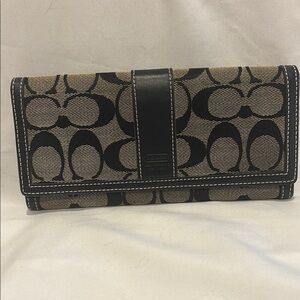 Coach Monogram Signature Wallet